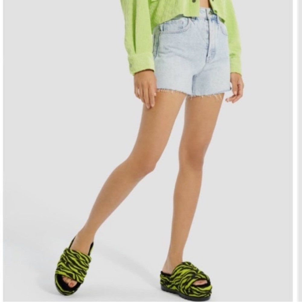 Ugg Maxi Platform Slides - Key Lime Tiger Print |… - image 5